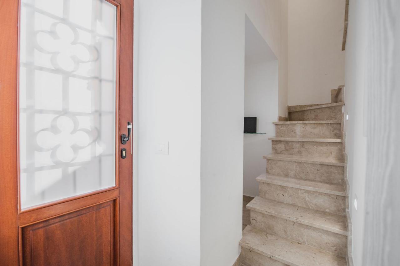 Modern Duplex With Balcony By Wonderful Italy Apartment Catania Exterior photo
